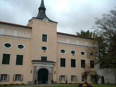 Schlo&szlig; Kremsegg