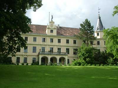 Schloß Puchberg